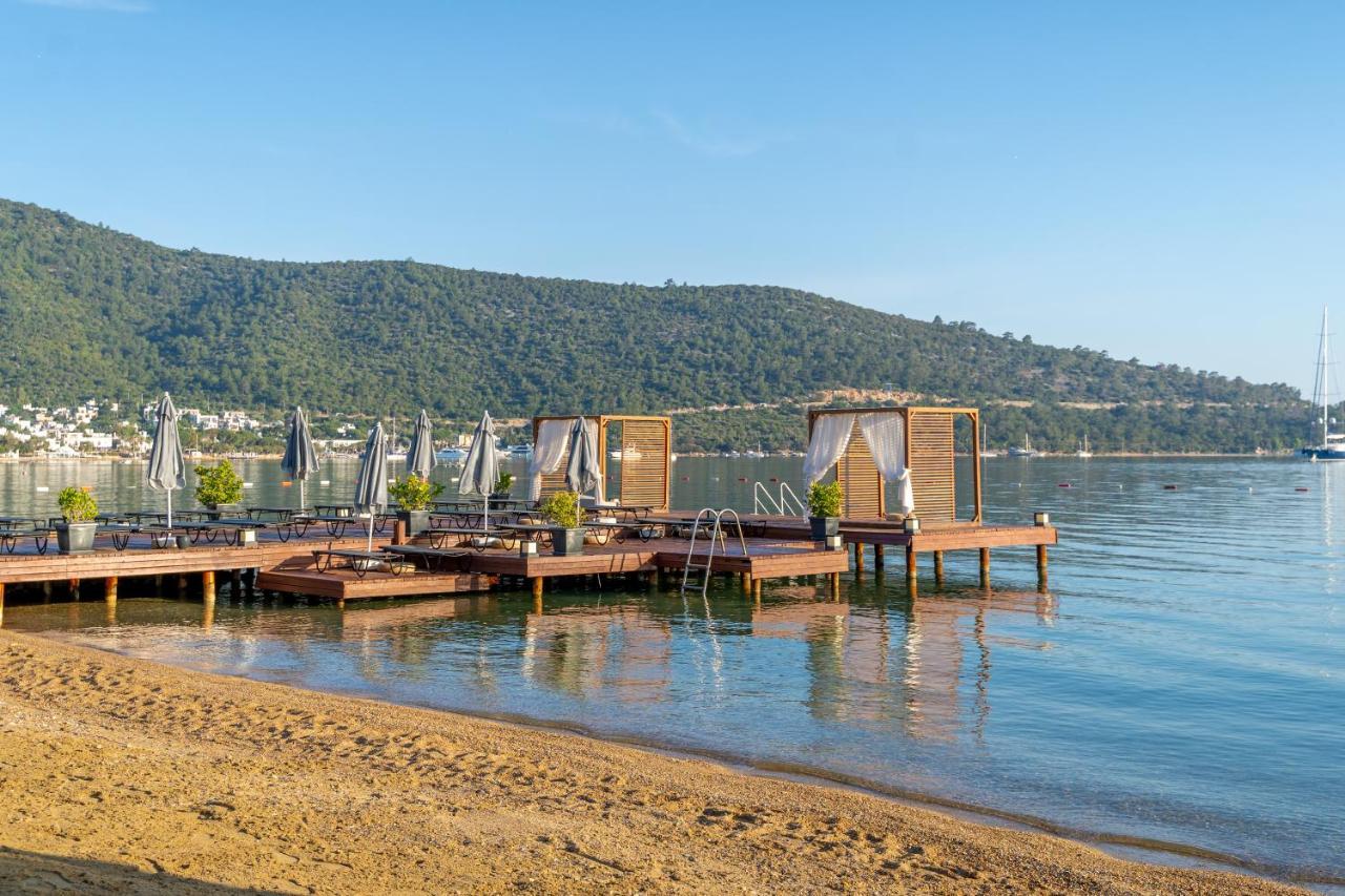 Moyo Luxury Hotel & Beach Torba Exterior photo