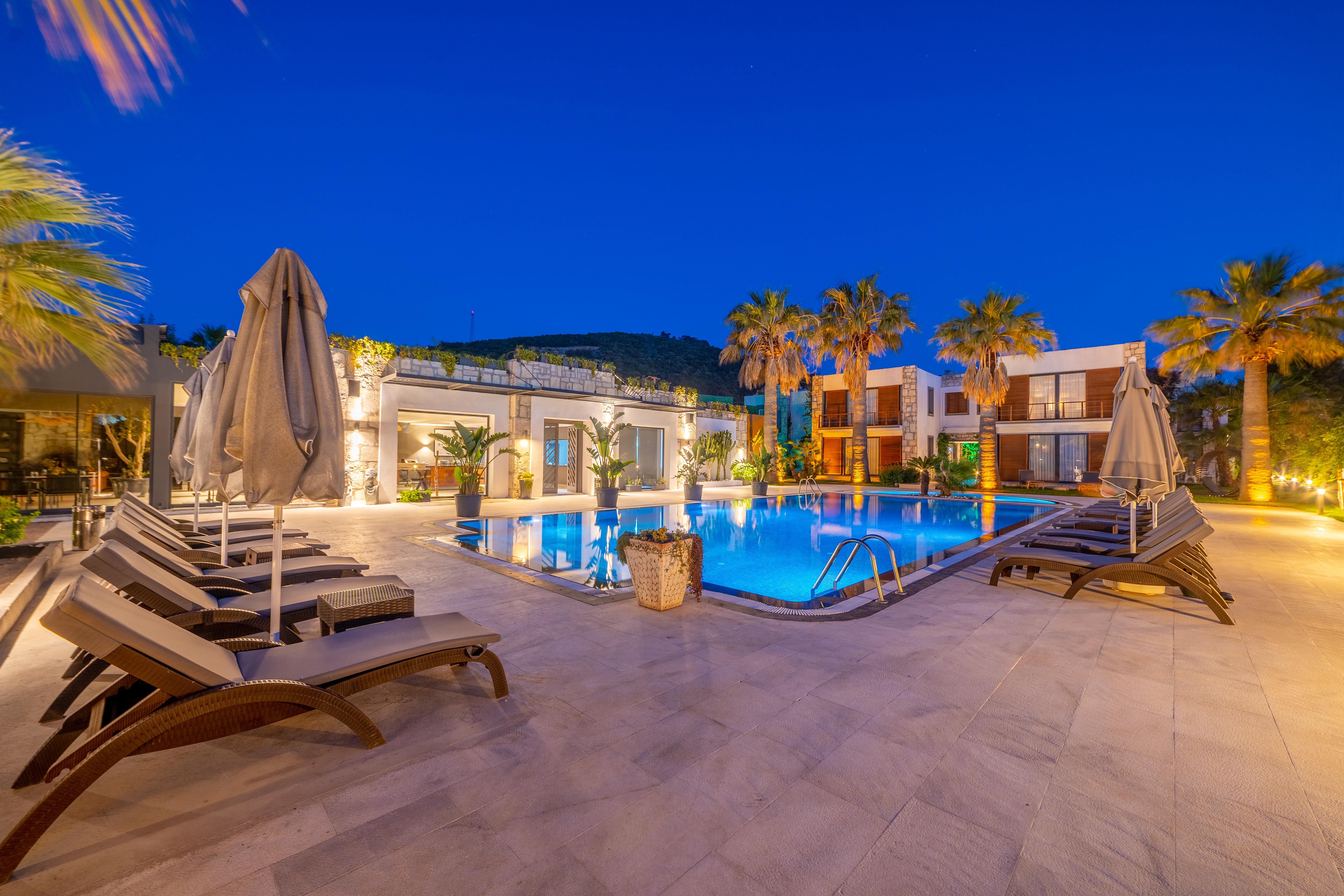 Moyo Luxury Hotel & Beach Torba Exterior photo